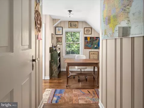 Entry Way - 431 Somerset Ave, Salisbury, MD 21801 photo 10 of 12