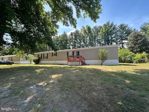 7935 Naas Rd, Salisbury, MD 21801