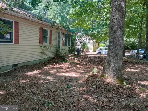 406 Sarah Ln, Salisbury, MD 21801