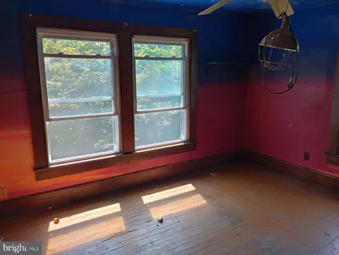 602 S Memorial Dr, Delmar, MD 21875 photo 37