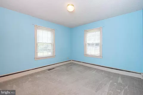 Bedroom - 111 Greenmount Ave, Salisbury, MD 21804 photo 2 of 8