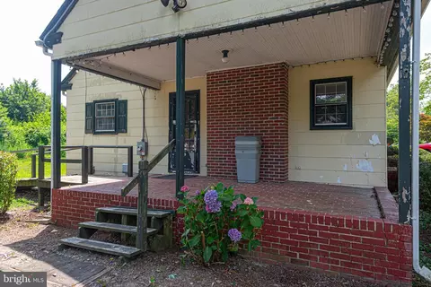 Exterior - 111 Greenmount Ave, Salisbury, MD 21804 photo 5 of 6