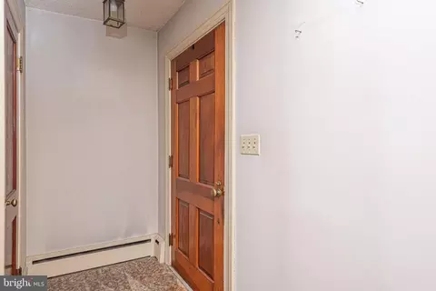Entry Way - 111 Greenmount Ave, Salisbury, MD 21804 photo 1 of 11