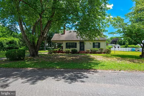 111 Greenmount Ave, Salisbury, MD 21804