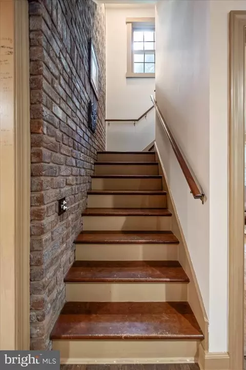 Entry Way - 607 Indian Ln, Salisbury, MD 21801 photo 8 of 13
