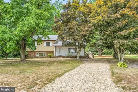 402 Pamela Dr, Salisbury, MD 21804