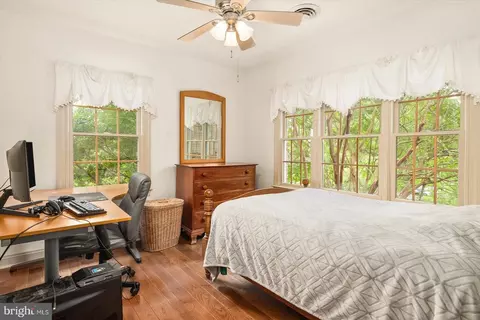 Bedroom - 5207 Duck Crossing Ln, Salisbury, MD 21801 photo 4 of 8