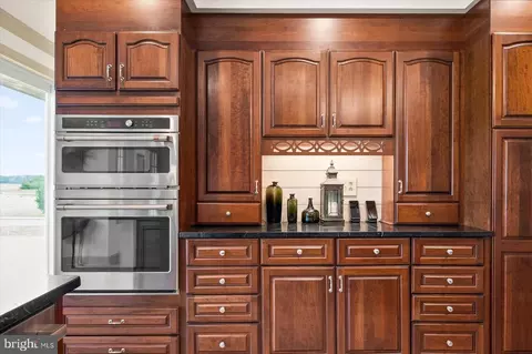 Kitchen - 5207 Duck Crossing Ln, Salisbury, MD 21801 photo 6 of 7