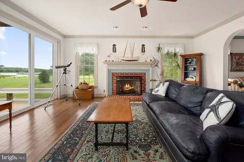 Living - 5207 Duck Crossing Ln, Salisbury, MD 21801 photo 1 of 1