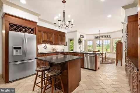 Kitchen - 5207 Duck Crossing Ln, Salisbury, MD 21801 photo 2 of 7