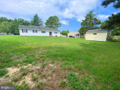 Exterior - 6437 Mary Jane Dr, Salisbury, MD 21801 photo 3 of 6