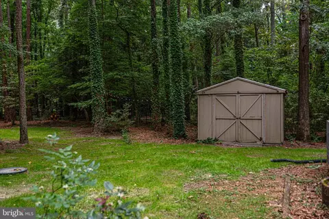 Exterior - 30521 E Rustic Dr, Salisbury, MD 21804 photo 11 of 18