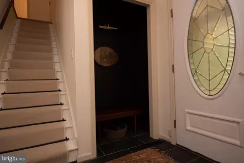 Entry Way - 30521 E Rustic Dr, Salisbury, MD 21804 photo 6 of 10