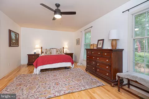 Bedroom - 30521 E Rustic Dr, Salisbury, MD 21804 photo 1 of 9