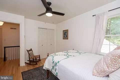 Bedroom - 30521 E Rustic Dr, Salisbury, MD 21804 photo 7 of 9