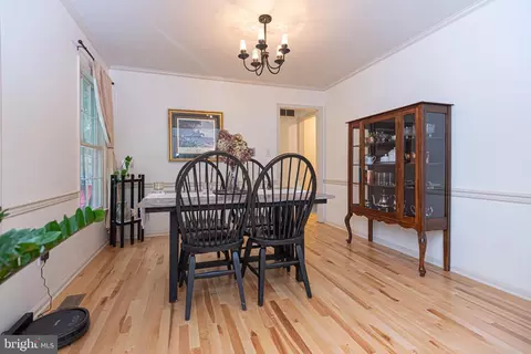 Dining - 30521 E Rustic Dr, Salisbury, MD 21804 photo 1 of 3