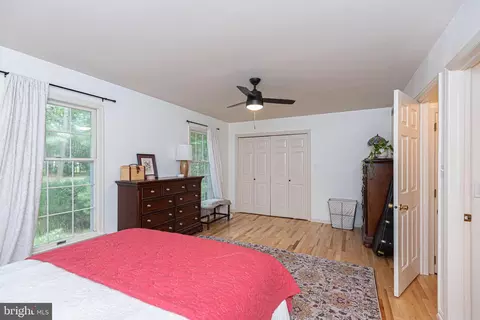 Bedroom - 30521 E Rustic Dr, Salisbury, MD 21804 photo 4 of 9