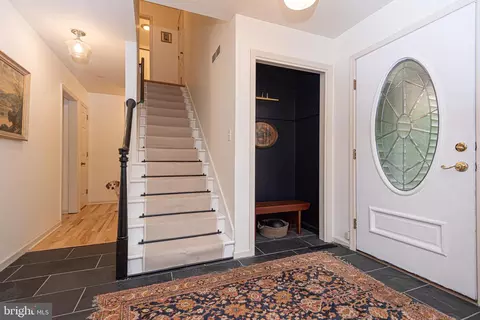 Entry Way - 30521 E Rustic Dr, Salisbury, MD 21804 photo 2 of 10