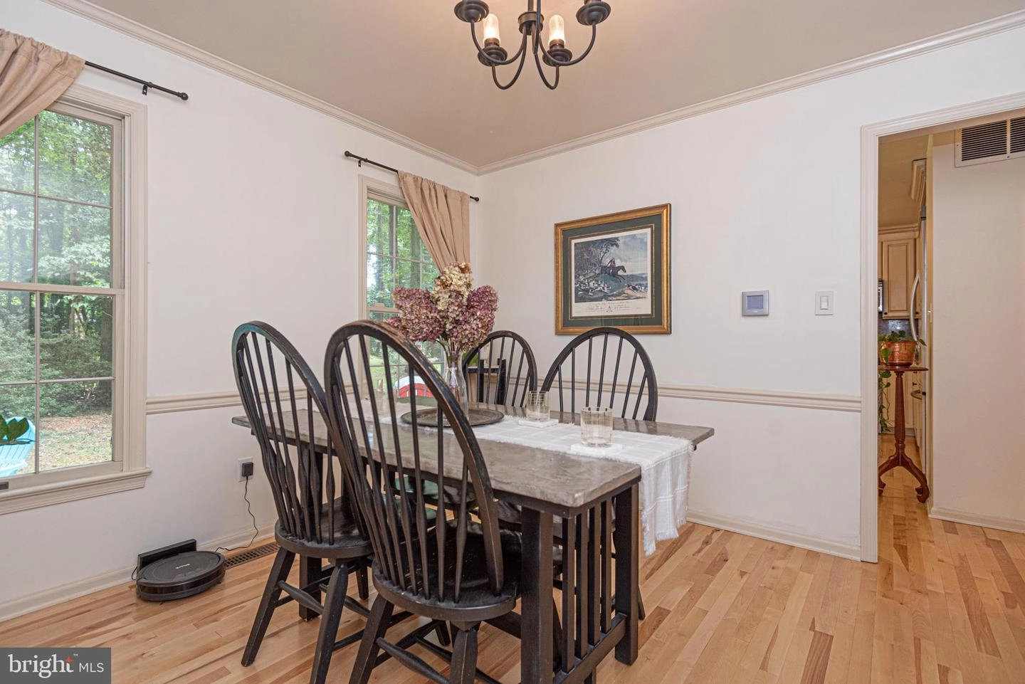 Dining - 30521 E Rustic Dr, Salisbury, MD 21804 photo 2 of 3