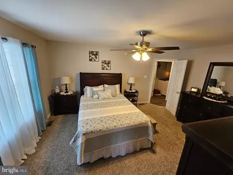 Bedroom - 1410 Killarney Dr, Salisbury, MD 21804 photo 2 of 5