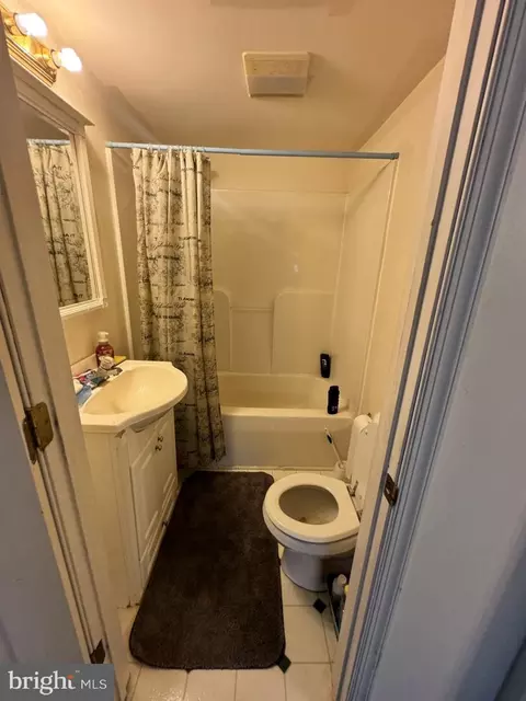 906 Lake St, Salisbury, MD 21801 photo 24
