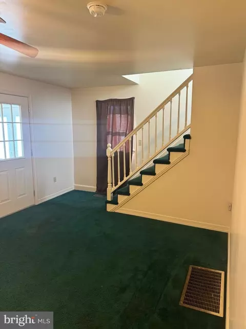 906 Lake St, Salisbury, MD 21801 photo 8
