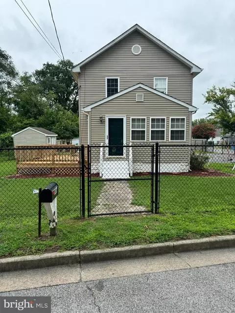 906 Lake St, Salisbury, MD 21801