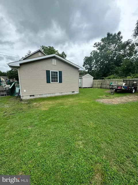 906 Lake St, Salisbury, MD 21801 photo 4