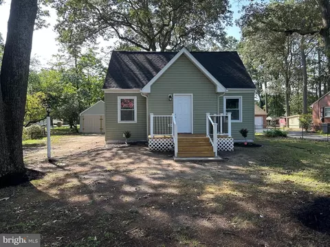 201 Camden Ave, Fruitland, MD 21826