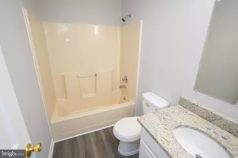 Entry Way - 315 Hazel Ave, Salisbury, MD 21801 photo 6 of 6