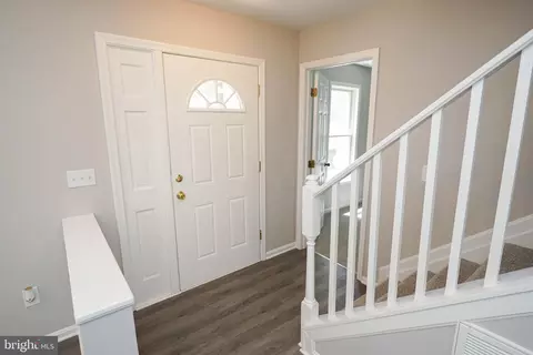 Entry Way - 315 Hazel Ave, Salisbury, MD 21801 photo 1 of 6