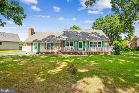 8709 Mar Lynn Dr, Delmar, MD 21875