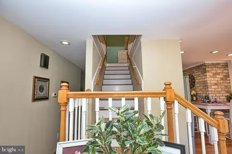 Entry Way - 6090 Massey Crossing Rd, Willards, MD 21874 photo 7 of 11