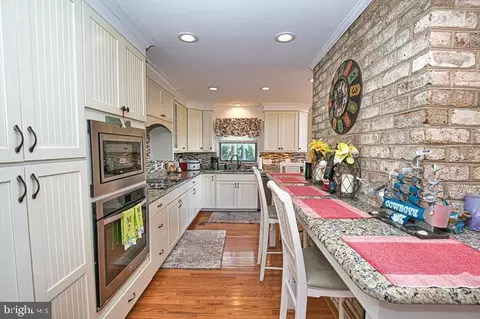 Kitchen - 6090 Massey Crossing Rd, Willards, MD 21874 photo 2 of 6