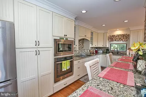 Kitchen - 6090 Massey Crossing Rd, Willards, MD 21874 photo 3 of 6