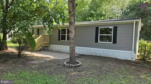 7451 Titleist Dr, Salisbury, MD 21801