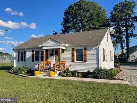 301 S Division St, Fruitland, MD 21826
