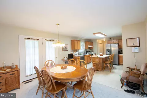 142 Chapel Branch Dr, Hebron, MD 21830 photo 9