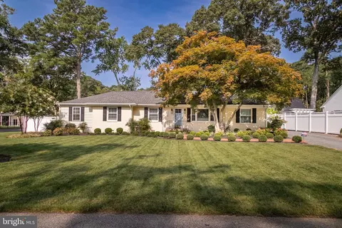 1316 Woodland Rd, Salisbury, MD 21801