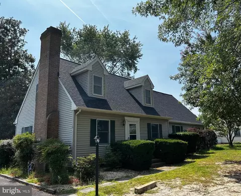 6290 Ayrshire Dr, Salisbury, MD 21801