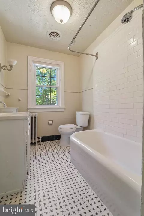 Bath - 305 N Clairmont Dr, Salisbury, MD 21801 photo 1 of 1
