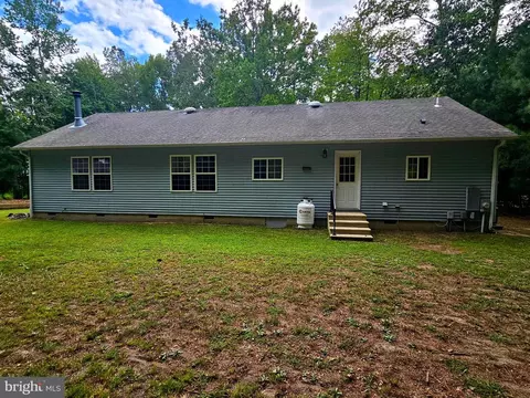 Exterior - 20410 Chesapeake Dr, Nanticoke, MD 21840 photo 4 of 4