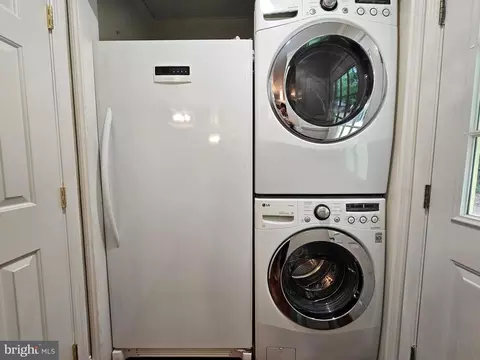 Other - 20410 Chesapeake Dr, Nanticoke, MD 21840 photo 3 of 10