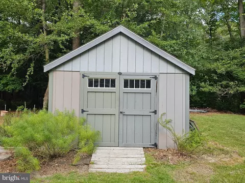 Other - 20410 Chesapeake Dr, Nanticoke, MD 21840 photo 7 of 10