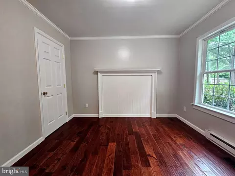 Bedroom - 20410 Chesapeake Dr, Nanticoke, MD 21840 photo 4 of 4