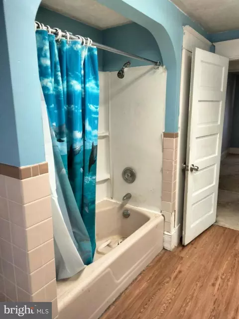 Bath - 7411 Main St, Willards, MD 21874 photo 1 of 2