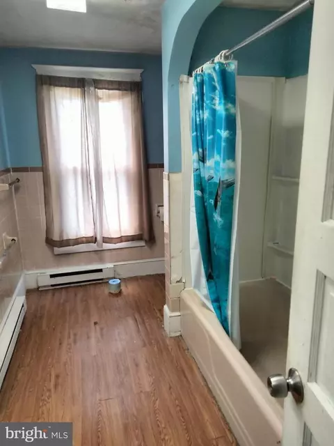 Entry Way - 7411 Main St, Willards, MD 21874 photo 9 of 11