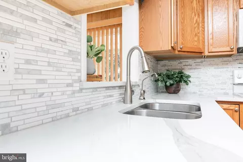 Kitchen - 21633 Wetipquin Rd, Quantico, MD 21856 photo 3 of 5