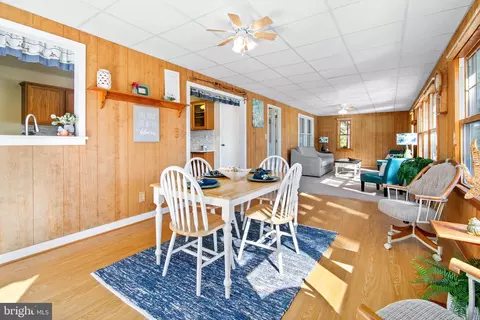 Dining - 21633 Wetipquin Rd, Quantico, MD 21856 photo 3 of 4