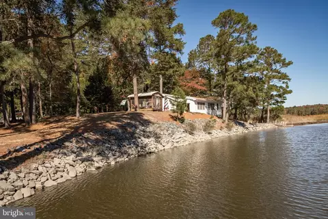 View/Area - 21633 Wetipquin Rd, Quantico, MD 21856 photo 6 of 20